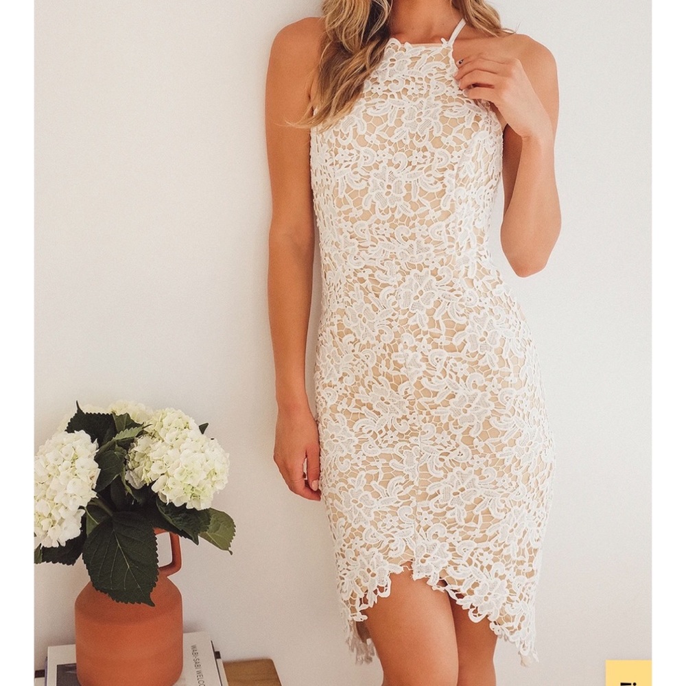 🆕 Lulus crochet lace high low dress